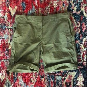 Women’s green khaki shorts gap